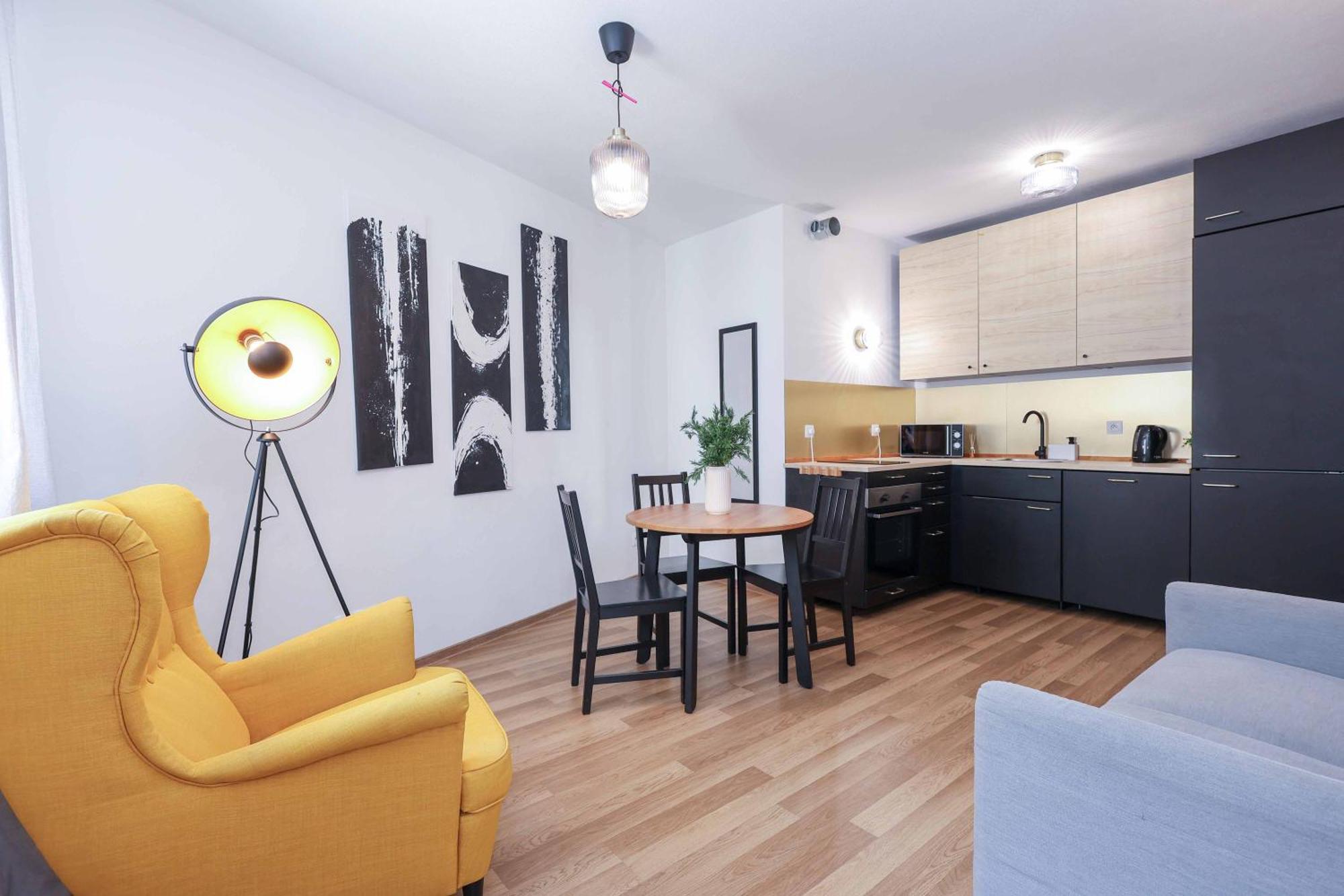 Adamick Place In City Centre With Free Parking Pressburg